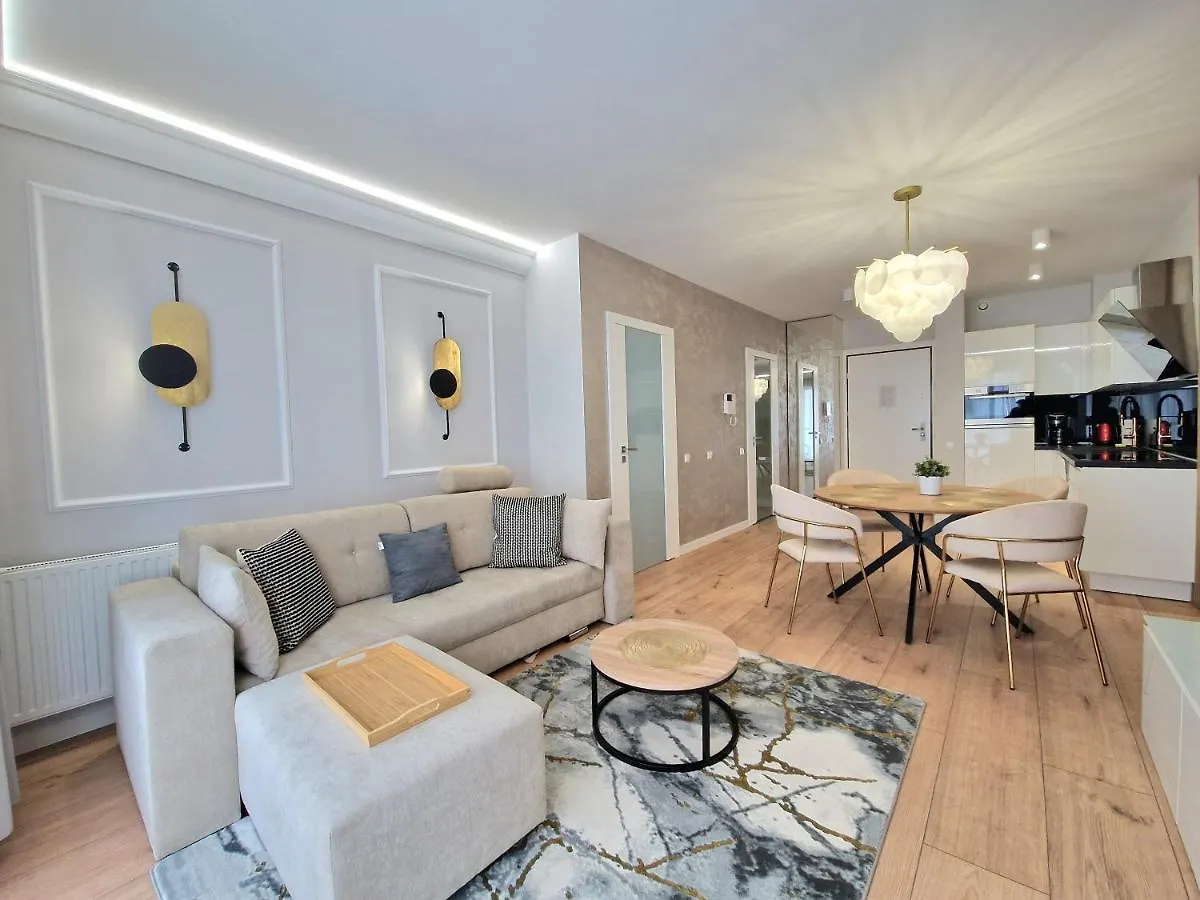 Waterlane Marina By Live & Travel Apartments Gdansk