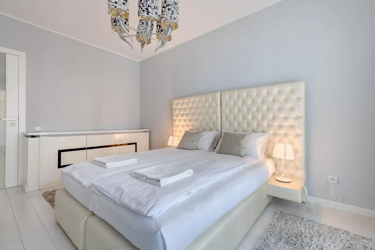 Waterlane Marina By Live & Travel Apartments Gdańsk Polska
